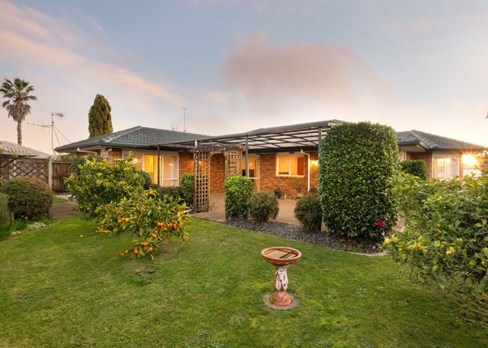  at 4 Maahutaupeke Place, Saint Andrews, Hamilton, Waikato