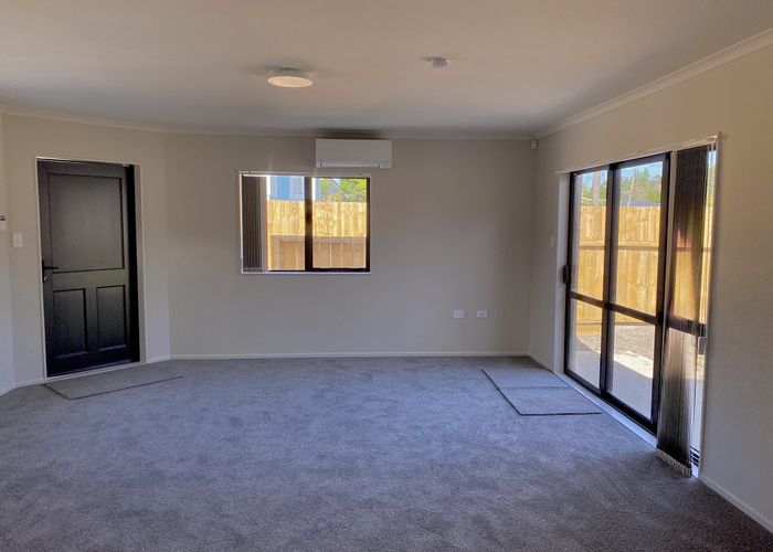  at 51A Woodside Road, Massey, Waitakere City, Auckland