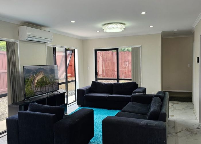  at 83a Hutchinsons Rd, Bucklands Beach, Manukau City, Auckland