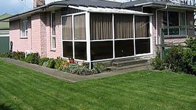  at 2/3 Darroch Street, Belfast, Christchurch