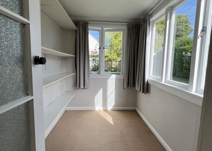  at 1 Mokau Street, Grey Lynn, Auckland