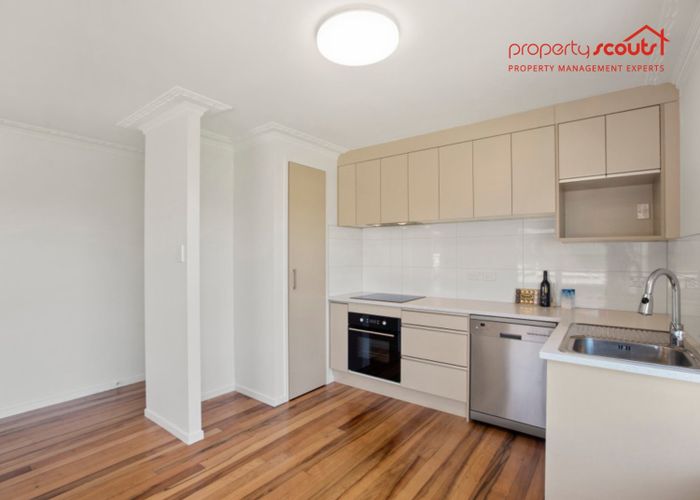  at 4/19 Turama Road, Royal Oak, Auckland City, Auckland