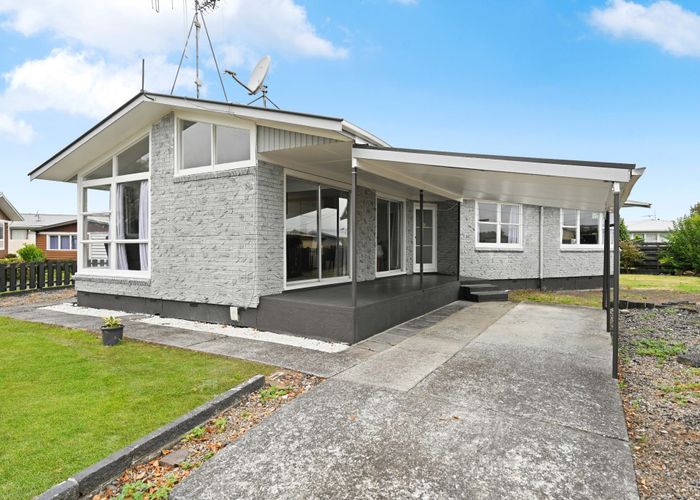  at 10 Bremridge Place, Melville, Hamilton, Waikato