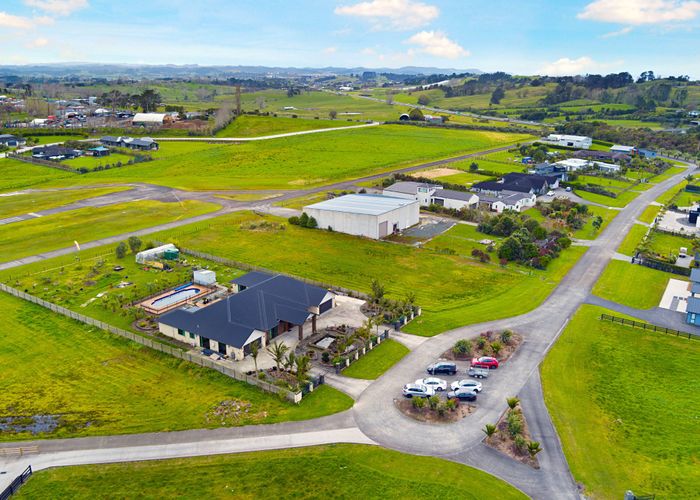  at 32 Aileron Rise, Dairy Flat, Rodney, Auckland