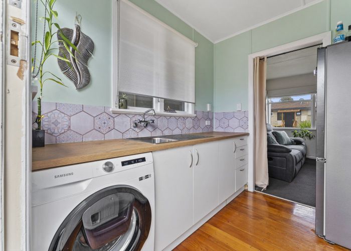  at 17 Centennial Road, Tahunanui, Nelson