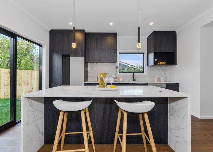  at 9 Camrose Place, Glenfield, North Shore City, Auckland
