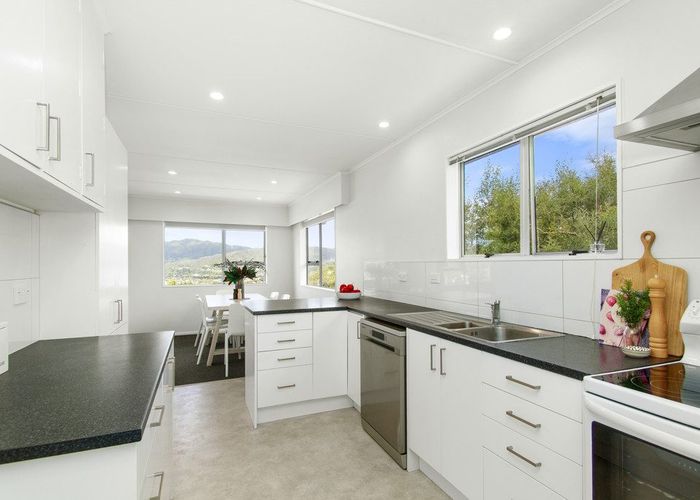  at 17 Gainsborough Grove, Belmont, Lower Hutt, Wellington