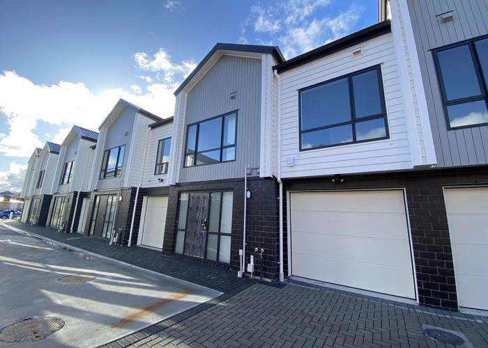  at 3C Westall Road, New Lynn, Waitakere City, Auckland