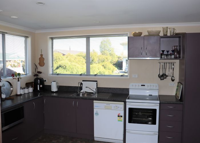  at 27 Walbrook Crescent, Oamaru North, Oamaru