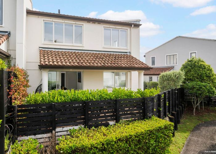  at 122  Salerno Rise, Albany, North Shore City, Auckland