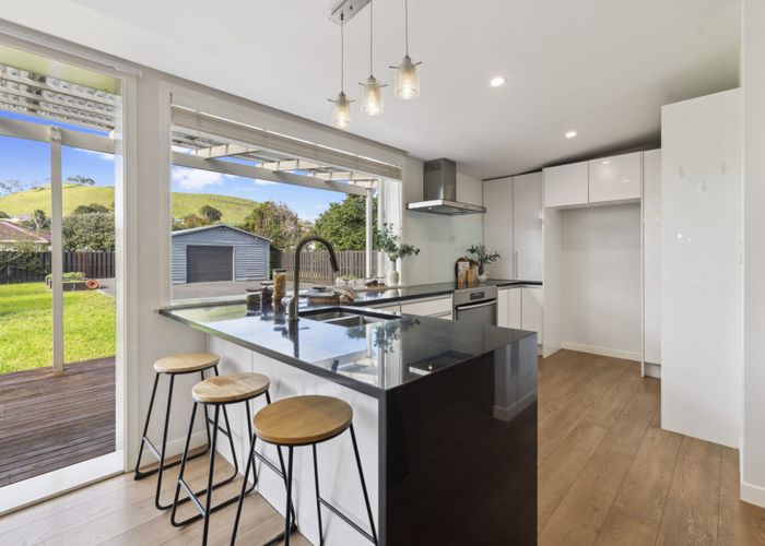  at 31 Wallace Road, Mangere Bridge, Manukau City, Auckland