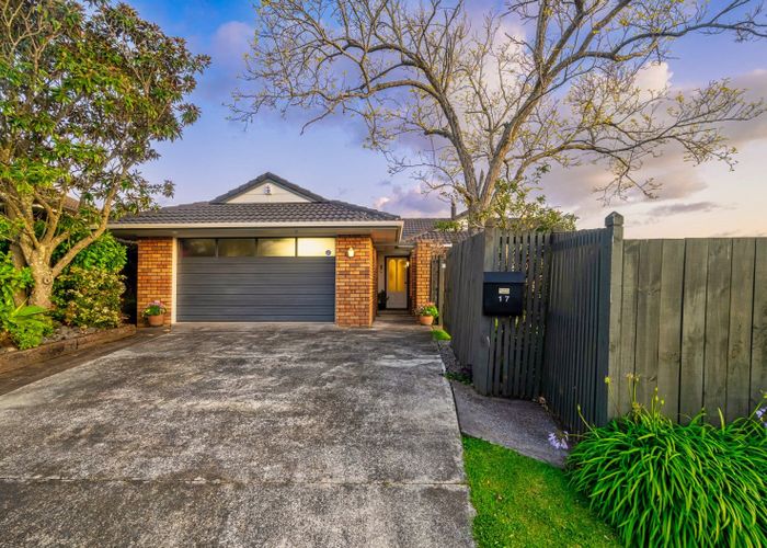  at 17 Sheralee Place, Bucklands Beach, Auckland