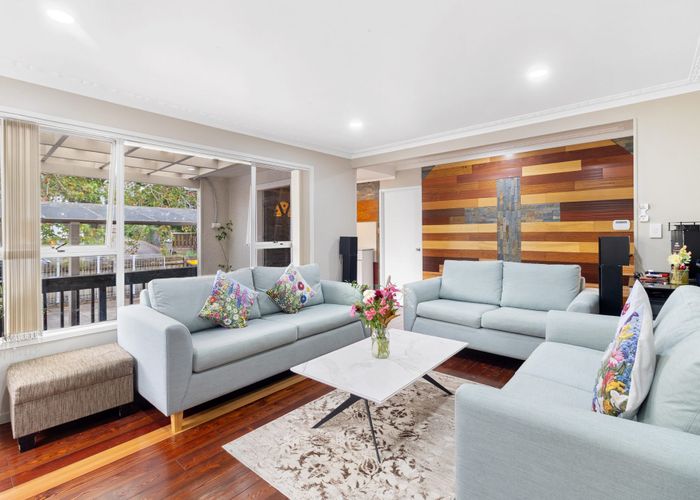  at 5 Powrie Street, Glenfield, North Shore City, Auckland