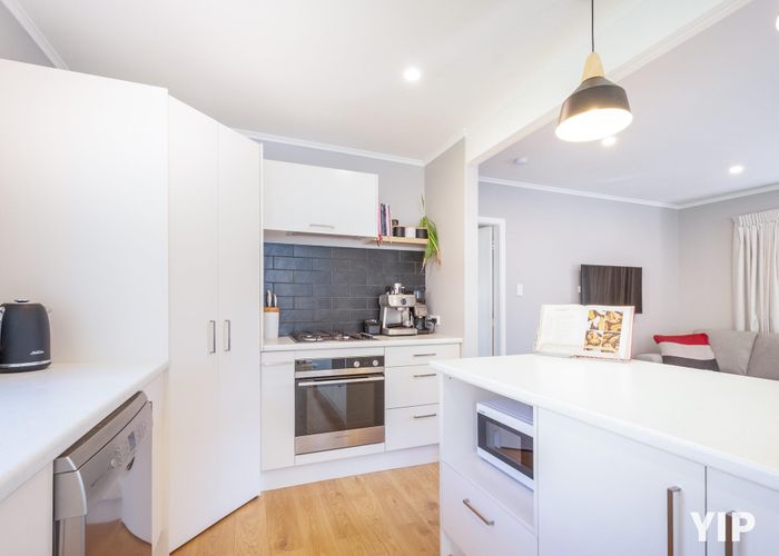  at 8 Cunliffe Street, Johnsonville, Wellington