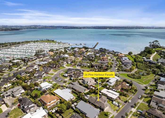  at 16 Pine Harbour Parade, Beachlands, Auckland
