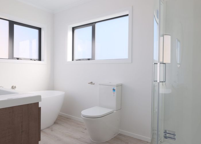  at 745-747 Fergusson Drive, Elderslea, Upper Hutt, Wellington