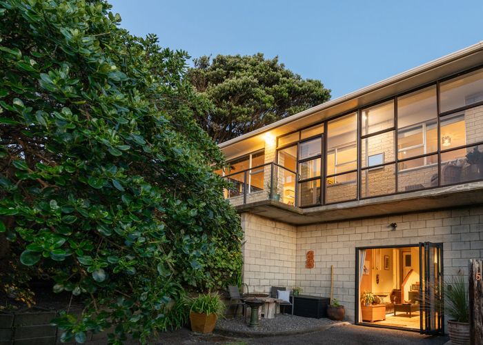  at 5/27 Beach Road, Paekakariki, Kapiti Coast, Wellington