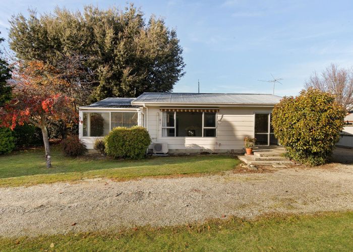  at 10 Adamson Drive, Arrowtown, Arrowtown