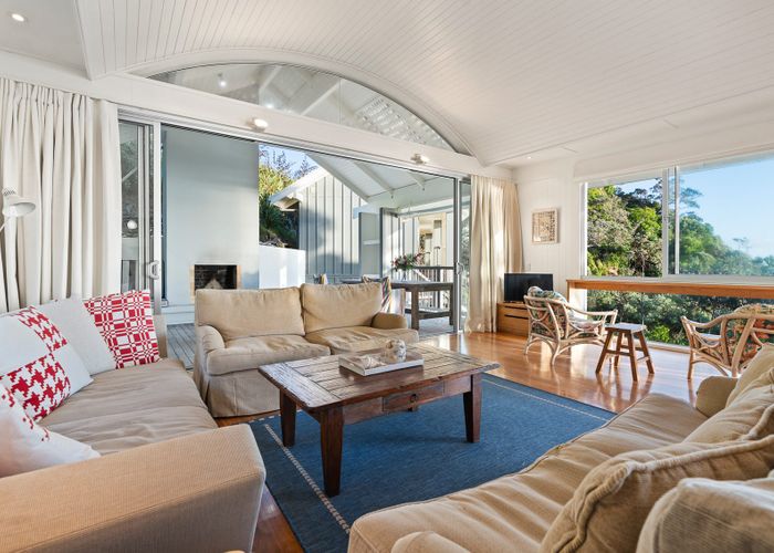  at 350 McAuslin Road, Whananaki, Whangarei, Northland