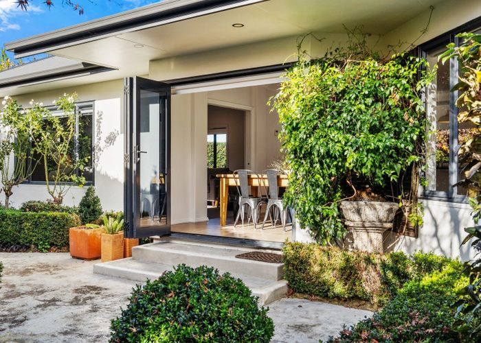  at 27 Napier Street, Jervoistown, Napier, Hawke's Bay