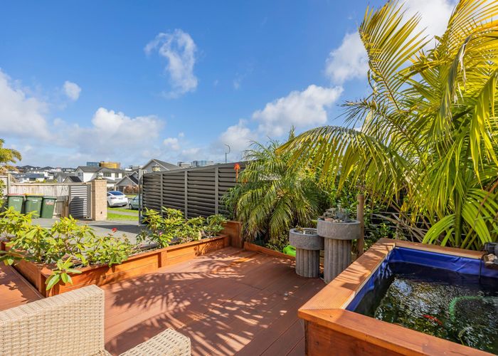  at 10 Ballyboe Place, Pinehill, Auckland