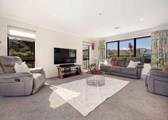  at 4 Banbury Terrace, Lower Shotover, Queenstown-Lakes, Otago