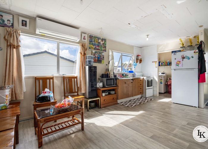  at 1/96 Finlayson Avenue, Clendon Park, Manukau City, Auckland