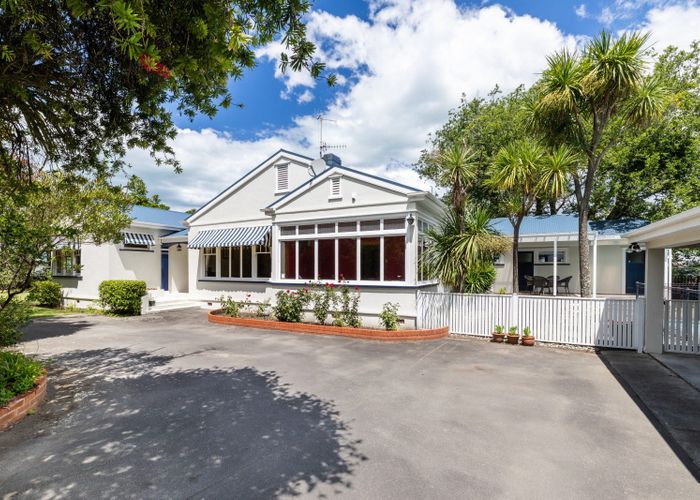  at 11 Thompson Road, Bluff Hill, Napier, Hawke's Bay