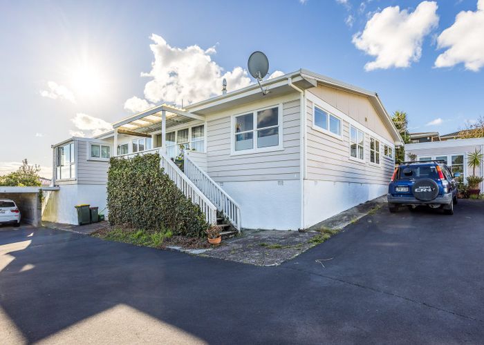  at 3/7 Lydia Avenue, Northcote, Auckland