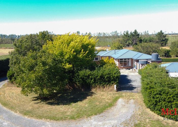  at 2898 Thompsons Track, Ashburton