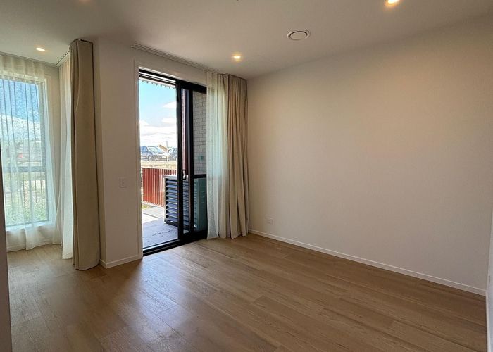  at G02/2B Te Ara Taurapa, Point Chevalier, Auckland City, Auckland