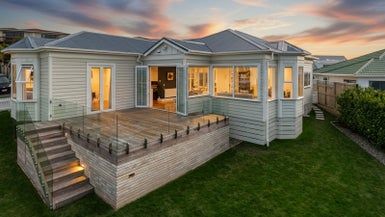  at 6 Sunhaven Drive, Newlands, Wellington