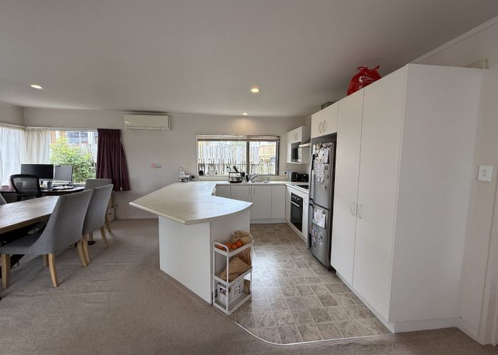  at 1A Picasso Drive, West Harbour, Waitakere City, Auckland
