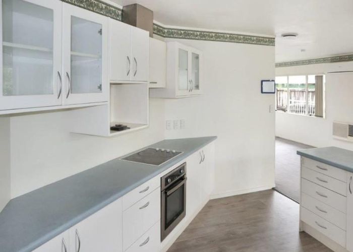  at 39 Hastings Place, Hamilton Lake, Hamilton, Waikato