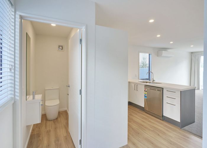  at 2 Wheatsheaf Lane, Heathcote, Christchurch City, Canterbury
