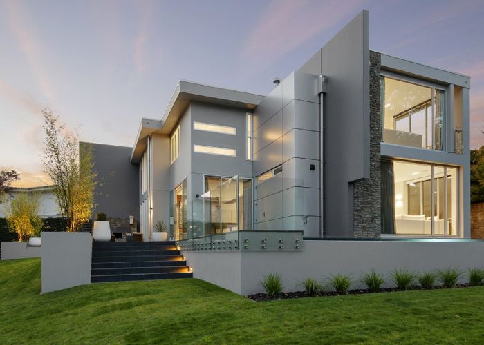  at 21 Royds Street, Fendalton, Christchurch City, Canterbury