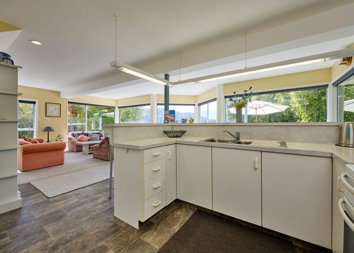  at 2799 Kenepuru Road, PORTAGE