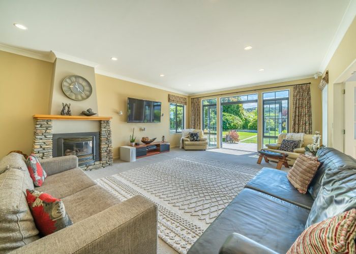  at 30 Emerald Hill Drive, Birchville, Upper Hutt, Wellington
