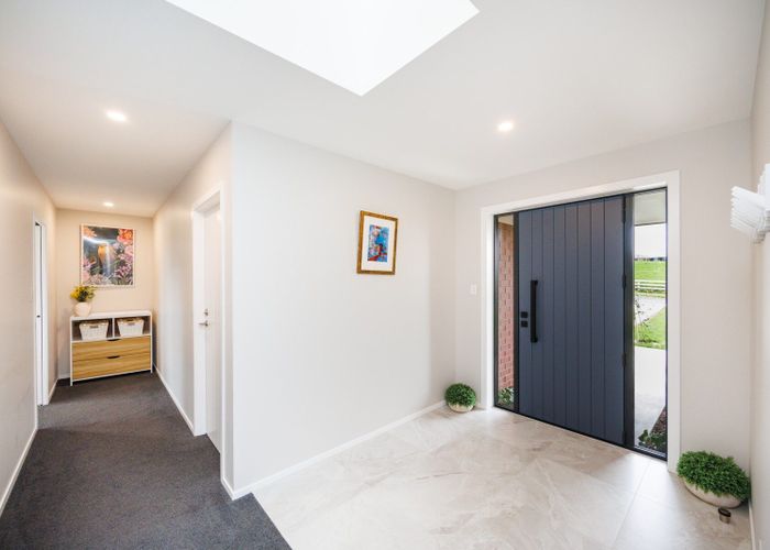  at 180 Kingsdale Park Drive, Palmerston North
