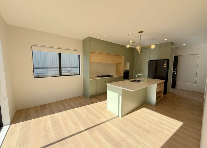  at 261C Glenfield Road, Hillcrest, North Shore City, Auckland