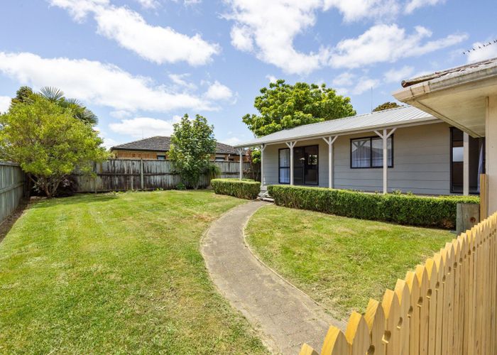  at 26A Heath Street, St Andrews, Hamilton