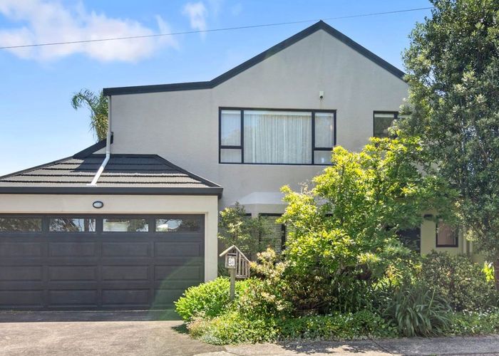  at 5 Morrison Avenue, Narrow Neck, Auckland