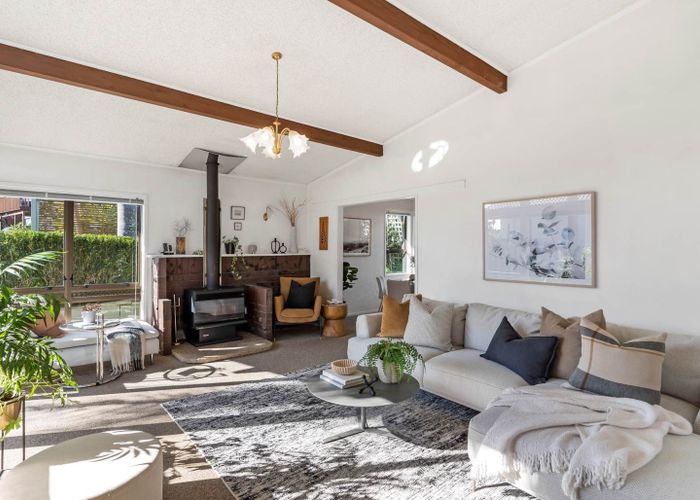  at 32 Lewisham Street, Highland Park, Auckland