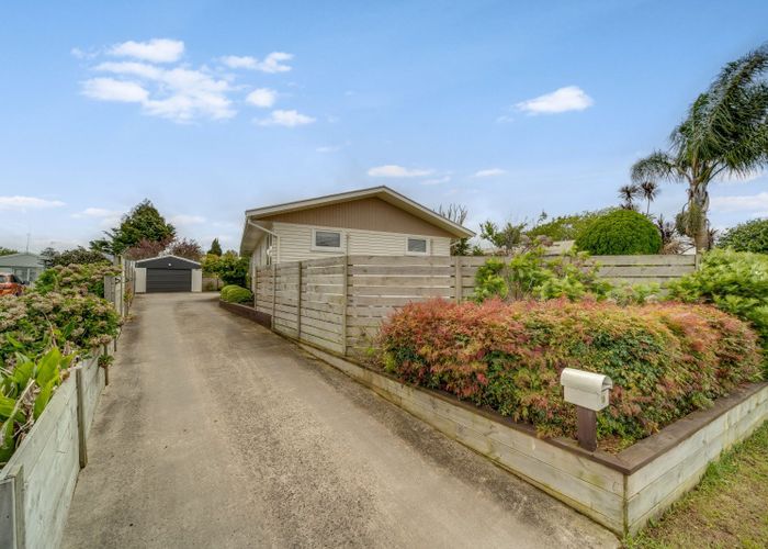  at 18 Lethborg Street, Dinsdale, Hamilton