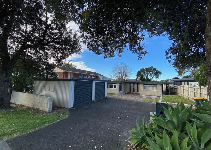  at 22 Tauhinu Rd, Greenhithe, North Shore City, Auckland