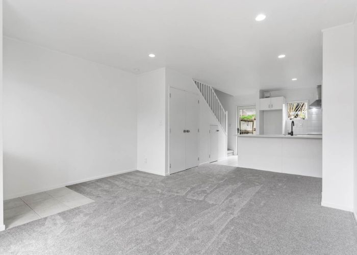  at H6/20 Ian Marwick Place, Birkenhead, North Shore City, Auckland