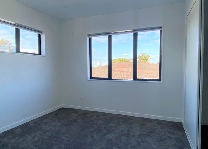  at A-2/10 John Walker Drive, Manurewa, Manukau City, Auckland