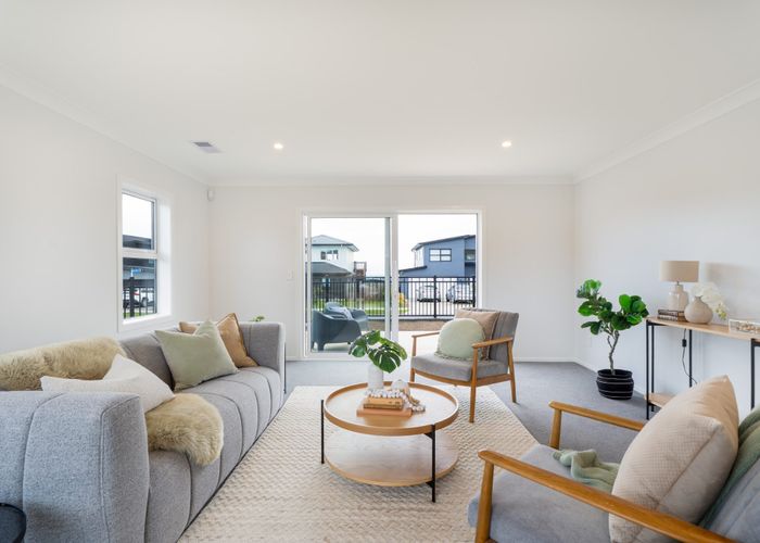  at 83 Queen Charlotte Drive, Aotea, Porirua, Wellington