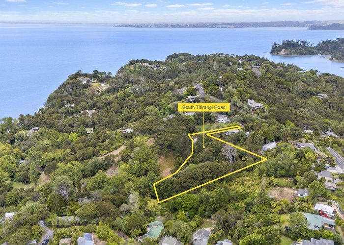  at 708 South Titirangi Road, Titirangi, Waitakere City, Auckland