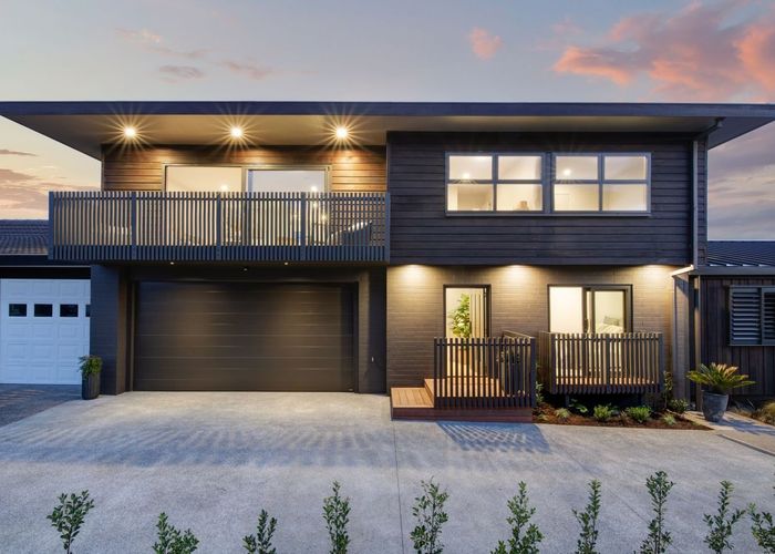  at 2/1 Omana Road, Milford, North Shore City, Auckland